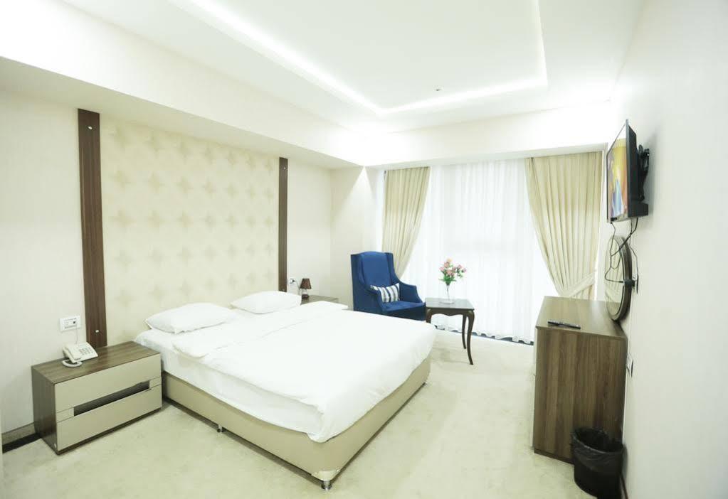 Continent Hotel Μπακού Εξωτερικό φωτογραφία